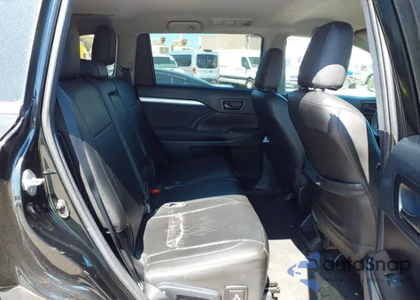 2019 Toyota Highlander Le из США, поврежденный, VIN 5TDBZRFH2KS705589